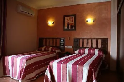 Hotel Arrayanes Playa Almuñecar 3*