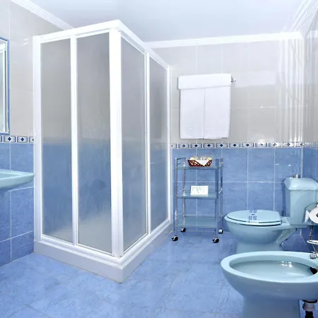 ホテル Arrayanes Playa 3*