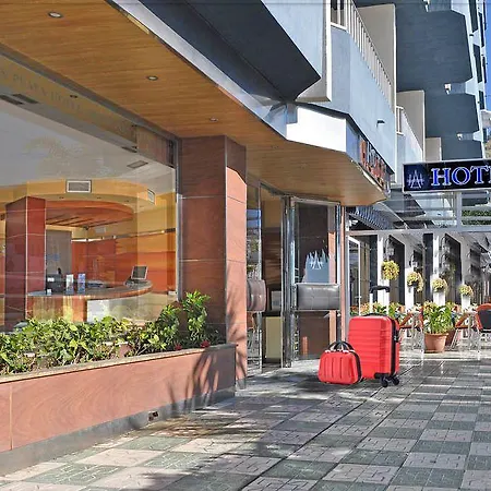 Arrayanes Playa 3* Almuñécar